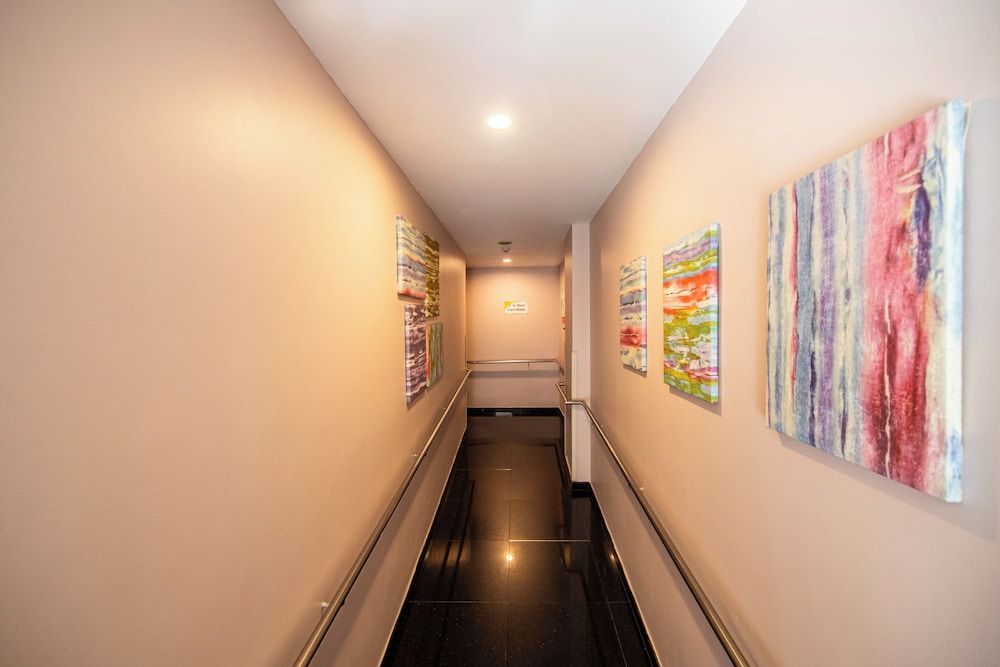 undefined Fragrance Hotel - Oasis 10