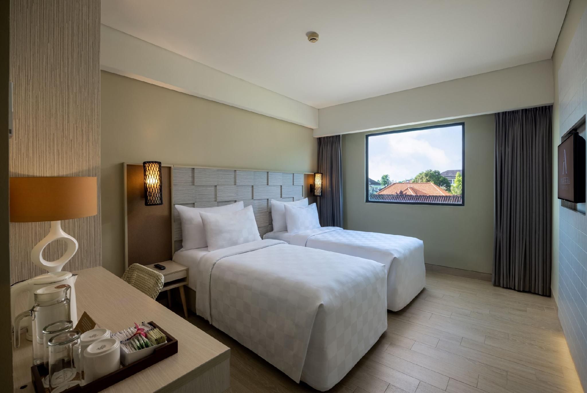 Deluxe Room with City View