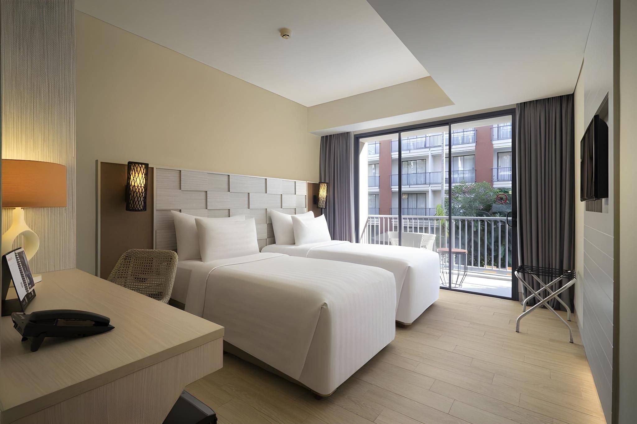Grand Deluxe City View Room