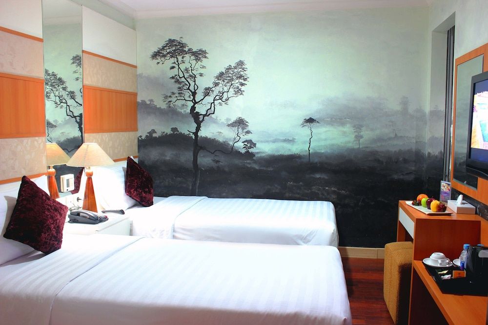 Amos Cozy Hotel & Convention Hall Classic Room (No Window) 9