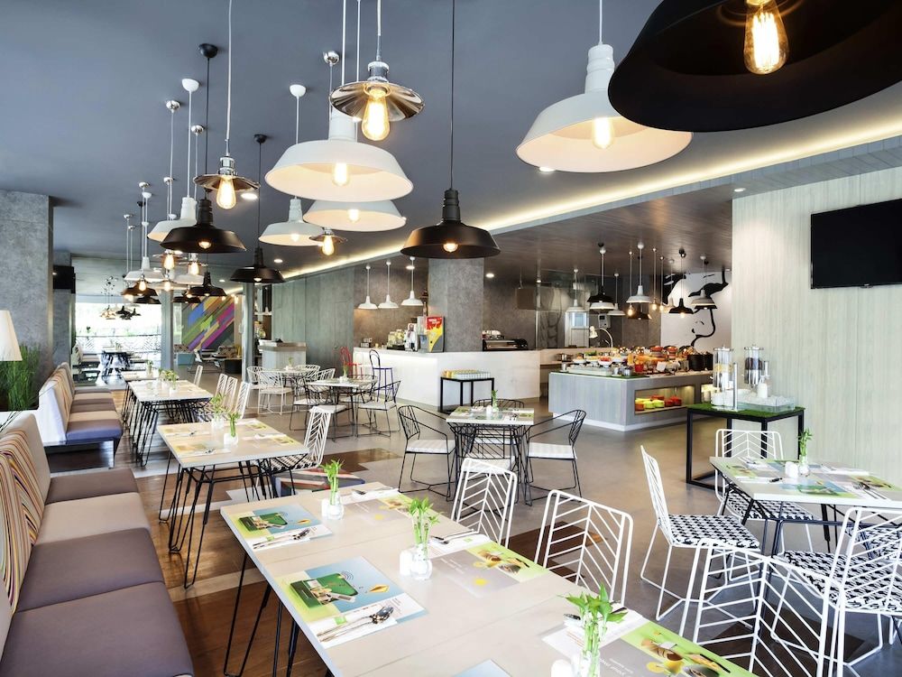 undefined Ibis Styles Jakarta Sunter 3