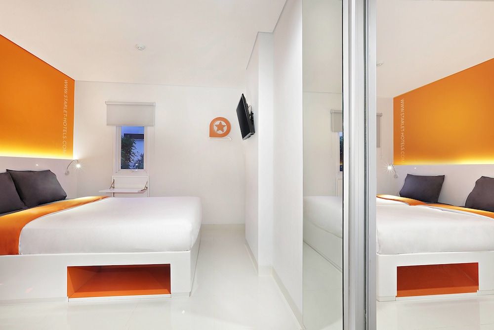 undefined Starlet Hotel Serpong 5