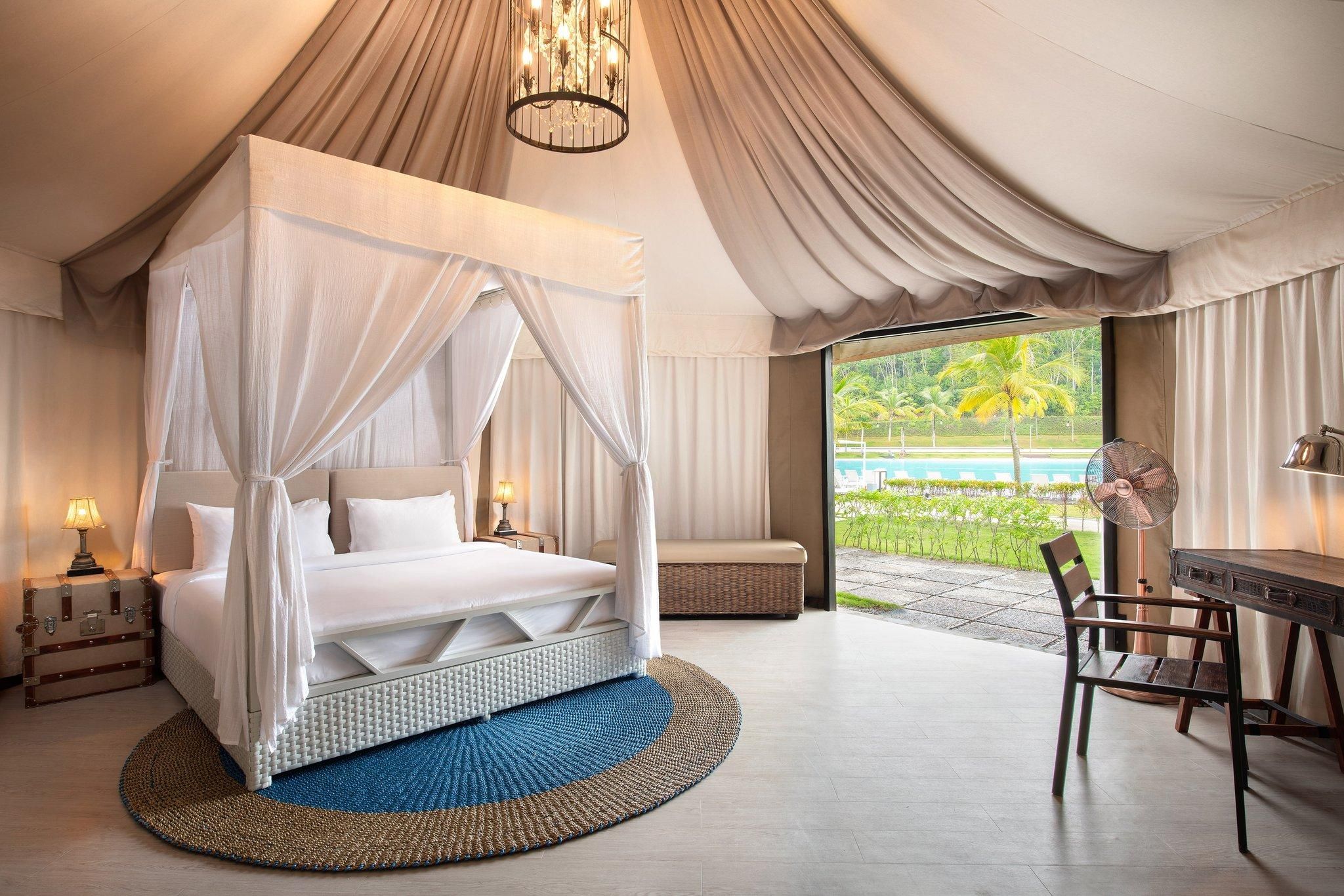 Tent, Guest room, 1 King, Sofa bed, Pool view, Whirlpool