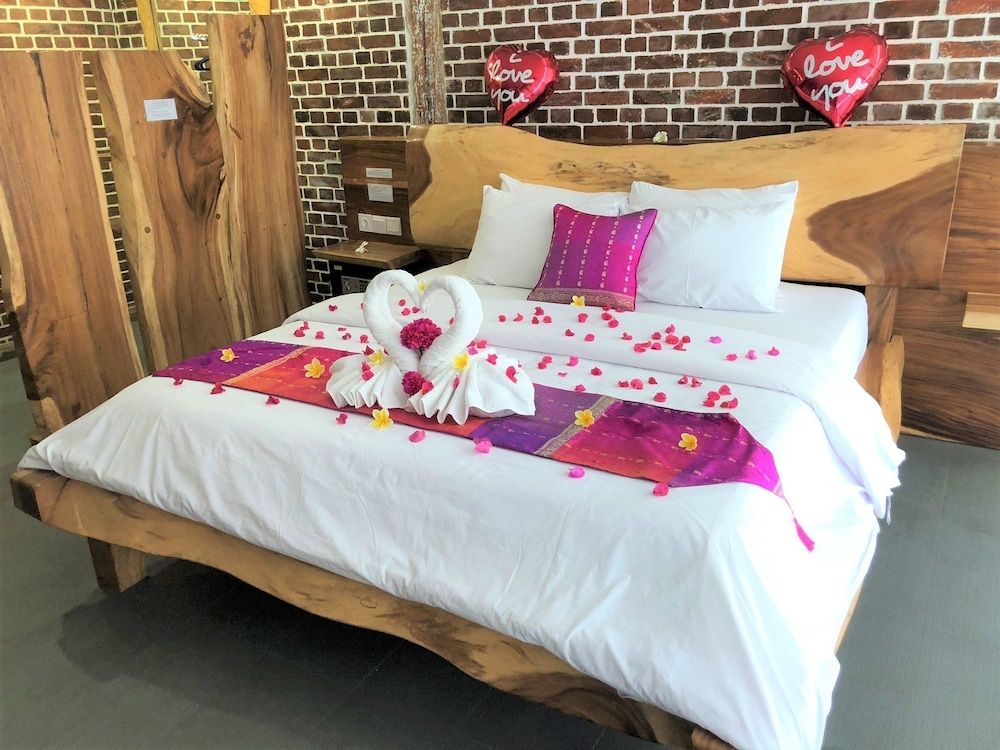 The Princess Of Mentigi Bay