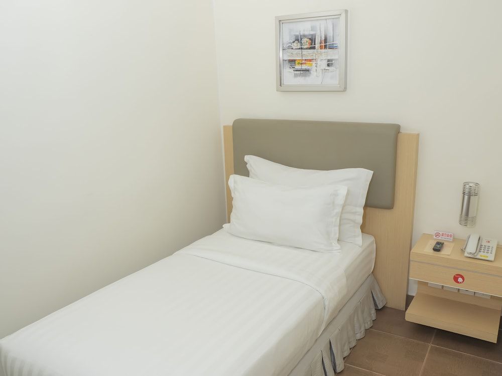 undefined d'primahotel Airport Jakarta Terminal 1A 5