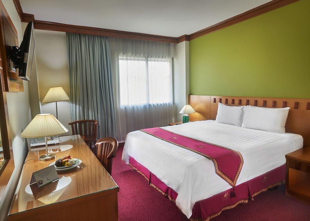 Patra Jakarta Double Room 8