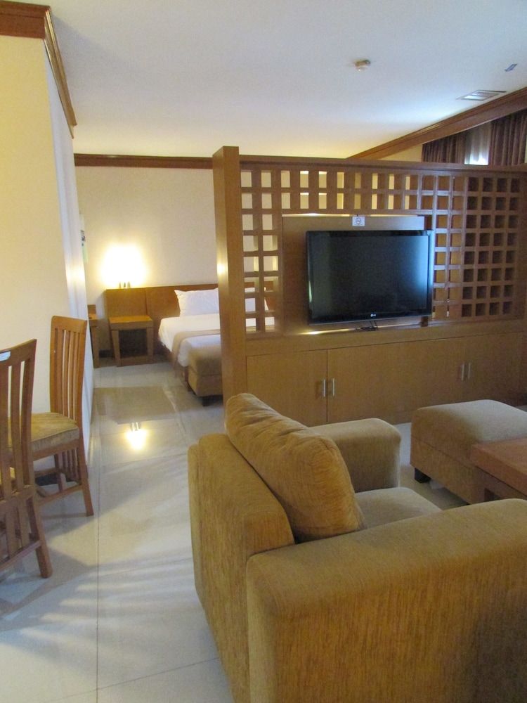 Patra Jakarta Executive Double Room 13