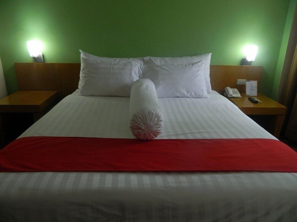 Patra Jakarta Double Room 12
