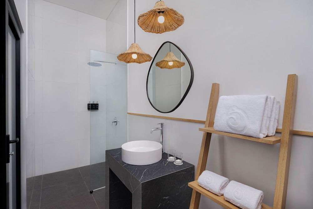 Jambuluwuk Oceano Resort Gili Trawangan Deluxe Garden 4