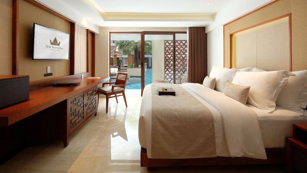 The Bandha Hotel & Suites Premier Deluxe Lagoon Access with Daily Beers