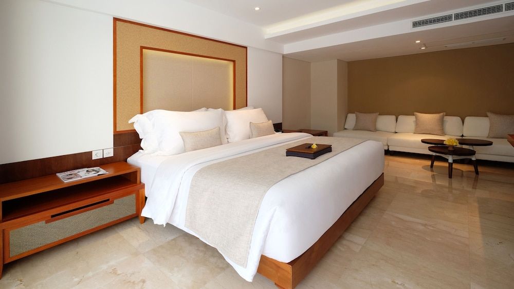 Deluxe Room Double Bed with Daily Beers