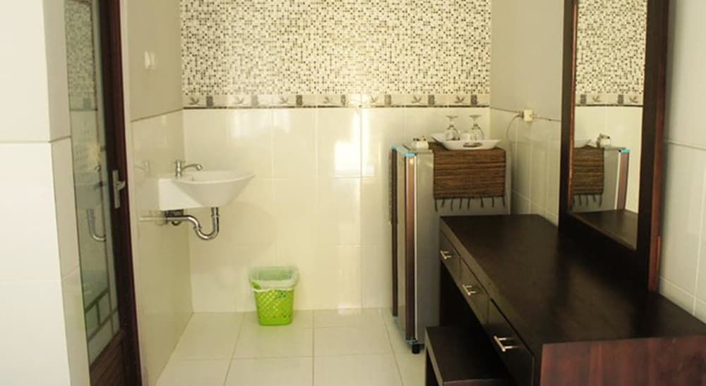 Wana Kubu Homestay Standard Double Room 24
