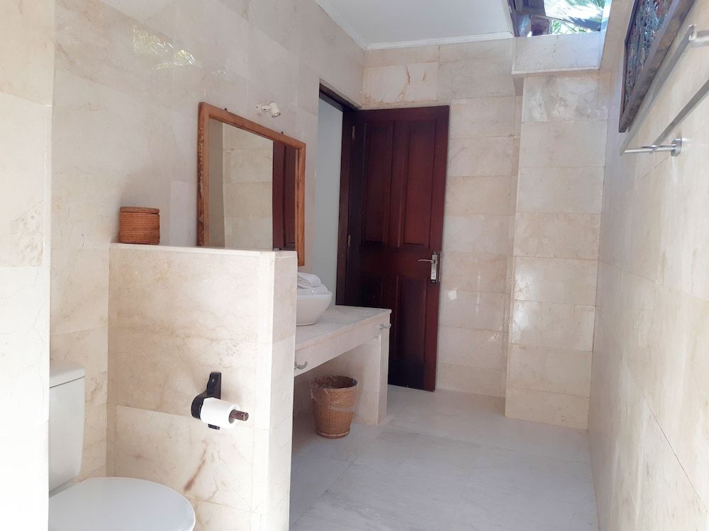 undefined The Beach House Resort 8