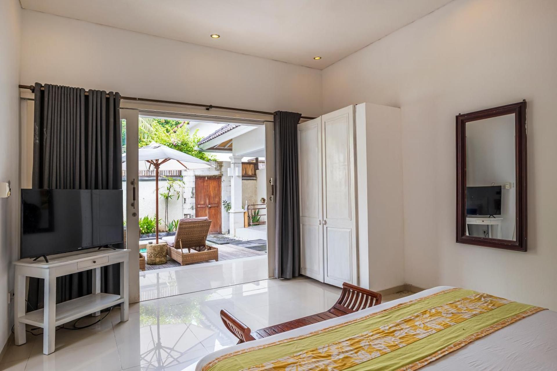 Jepun 2-Bedroom Villa with Private Pool