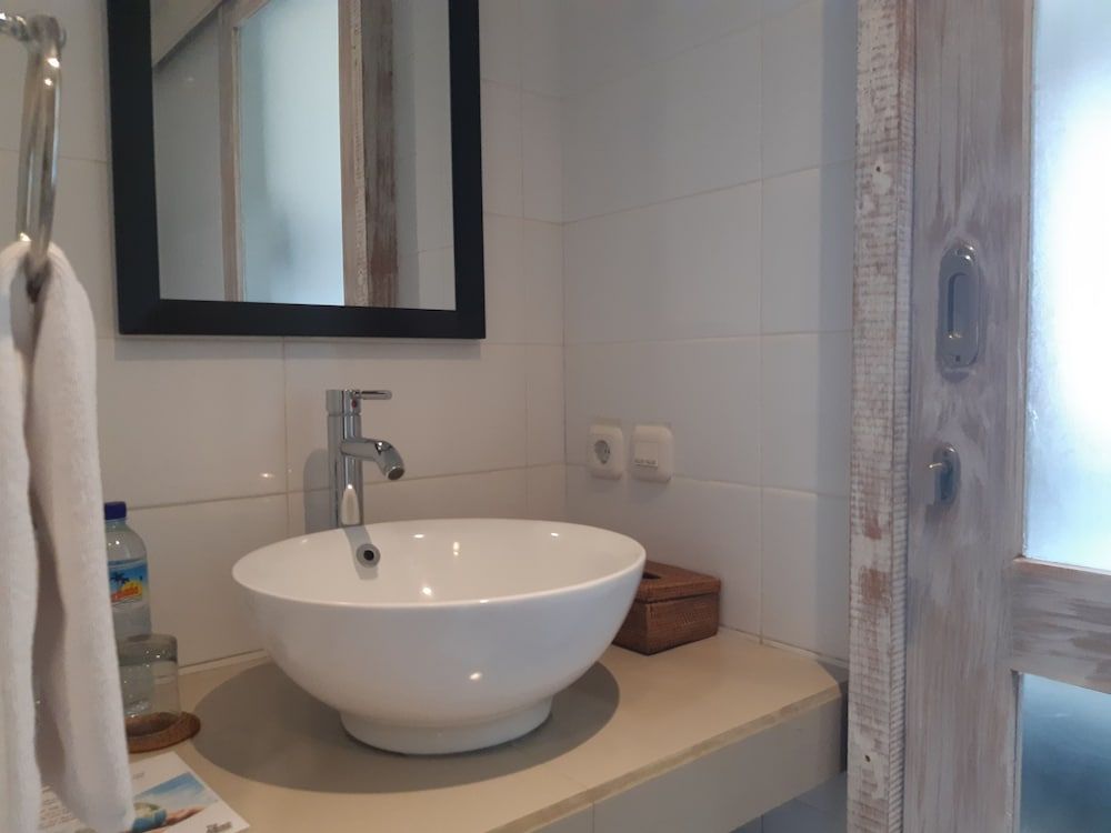 The Beach House Resort Superior Room with Pool View 11