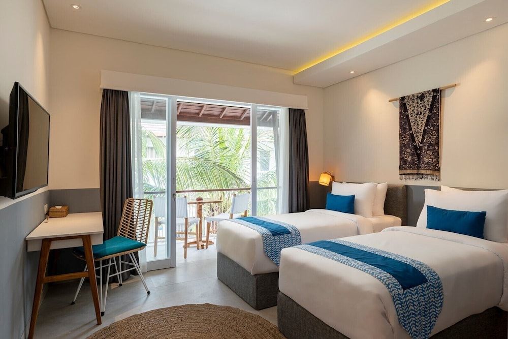 The Beach House Resort Grand Deluxe with Balcony 5