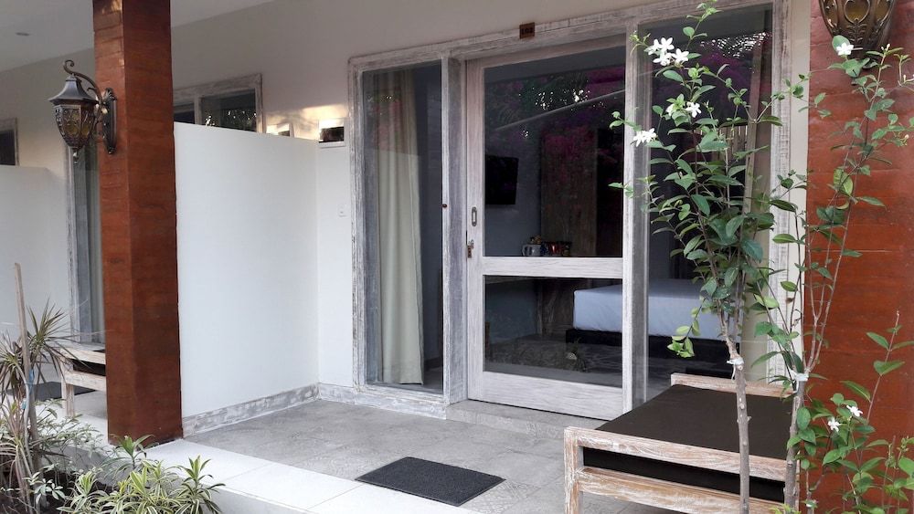 undefined The Beach House Resort 6