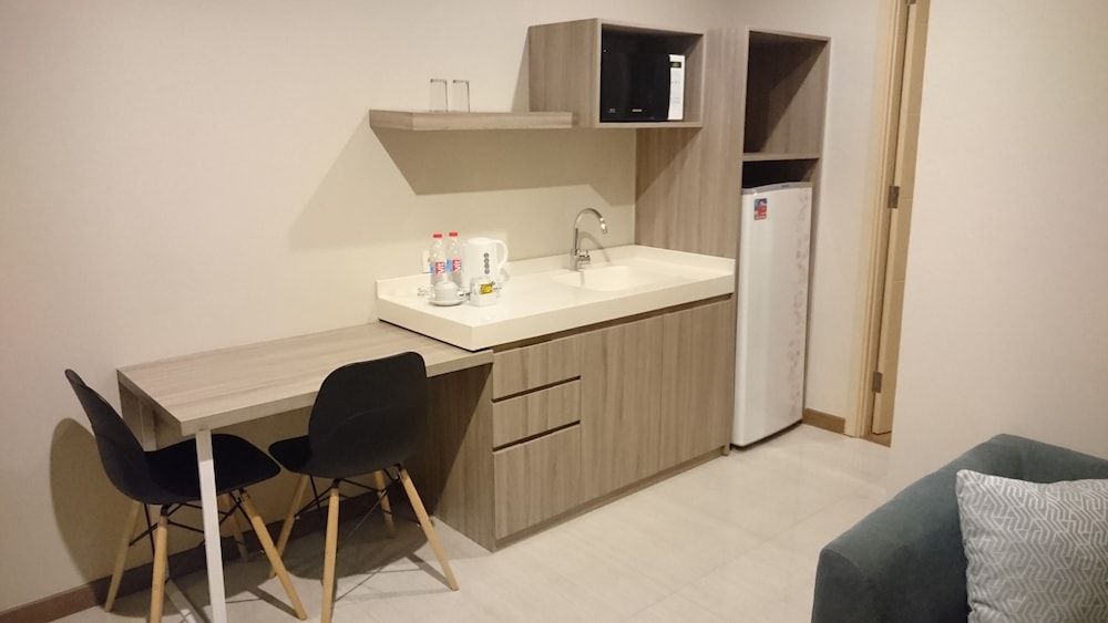 Private kitchenette