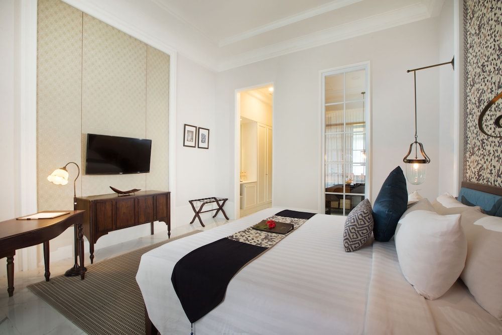 Plataran Heritage Borobudur Hotel Deluxe Room 3