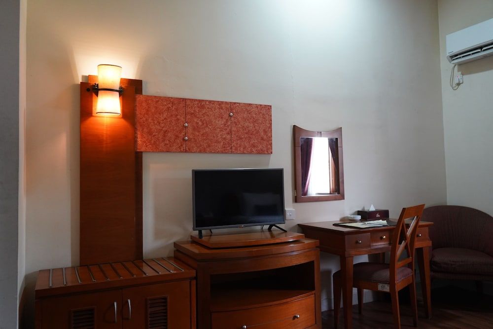 The Royale Krakatau Hotel Cottage Superior King 3
