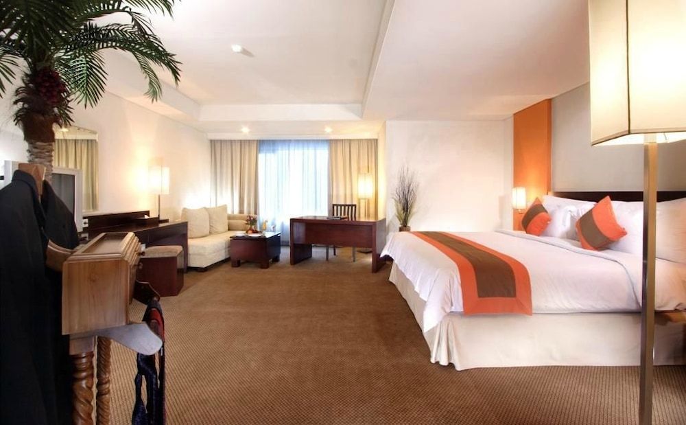 Horison Sagita Balikpapan Executive Room, 1 Double Bed, Non Smoking, City View 2