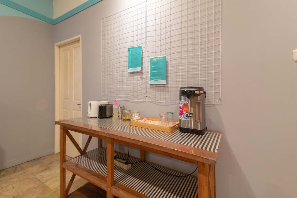 Wonderloft Hostel Kota Tua Economy Twin Room, Shared Bathroom 10