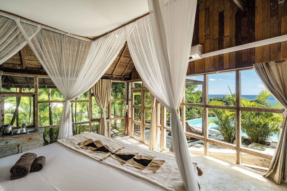 Premium Ocean View Lodge