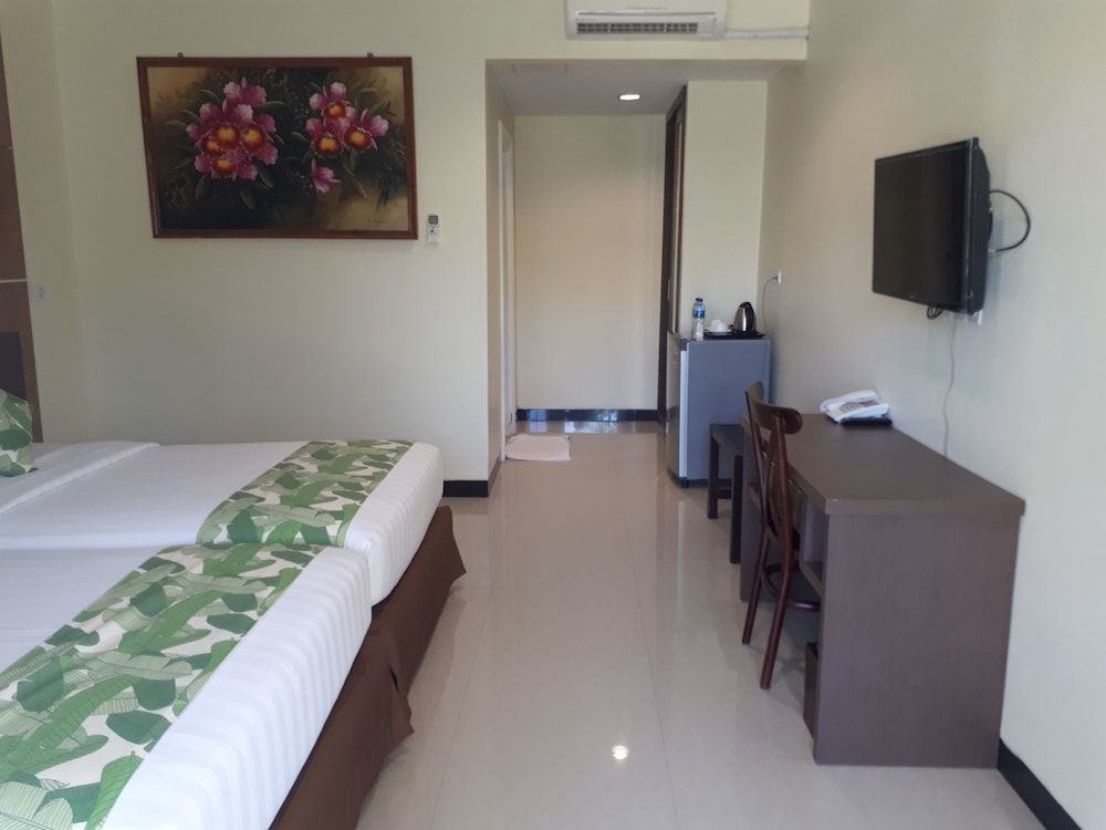 Deluxe Double or Twin Room, Garden View (Cottage Garden)