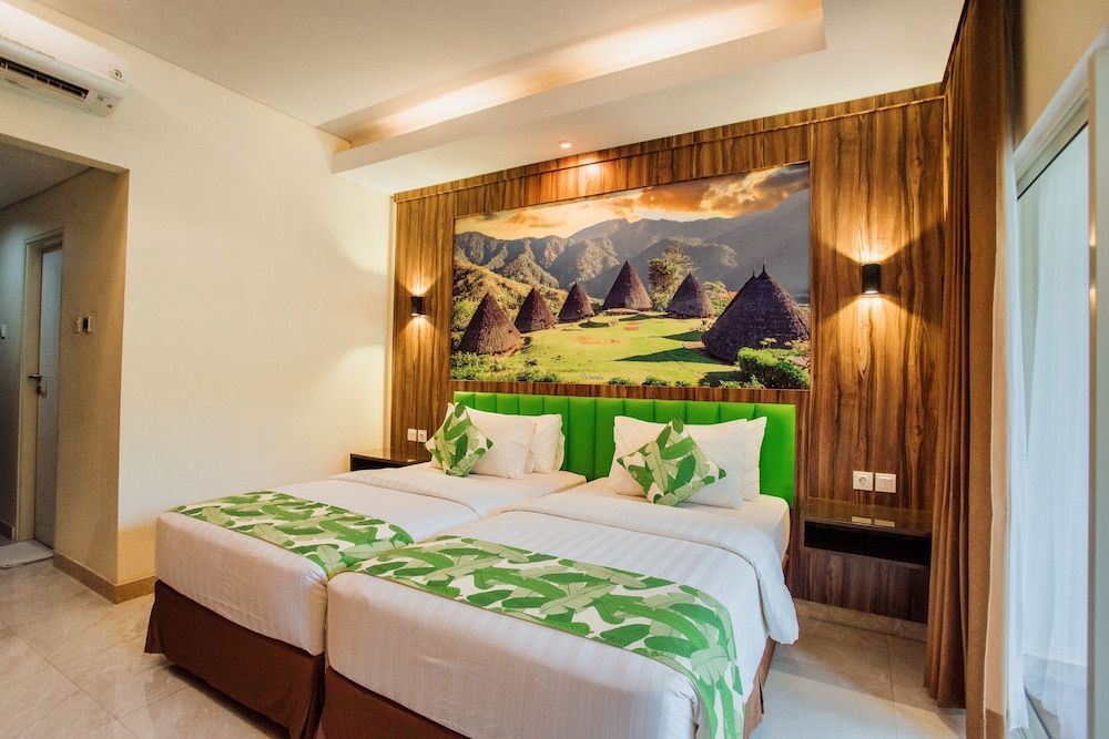 Sylvia Resort Komodo Labuan Bajo Premier Double or Twin Room, Hill View 6
