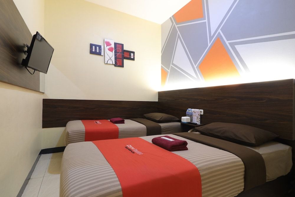 City Icon Residence Standard Room 2