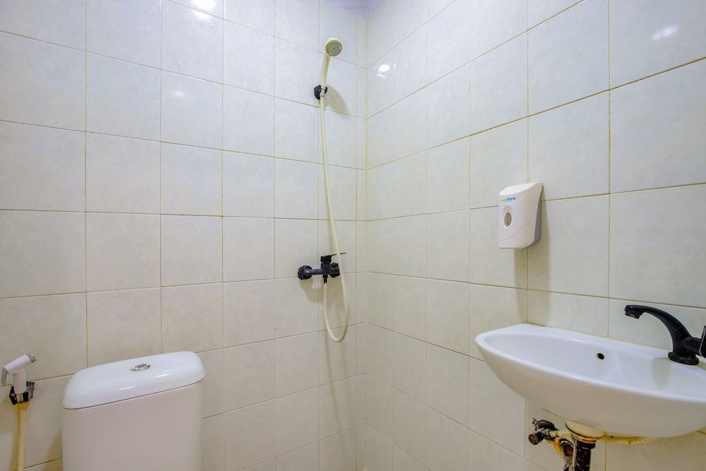 City Icon Residence Standard Room 12