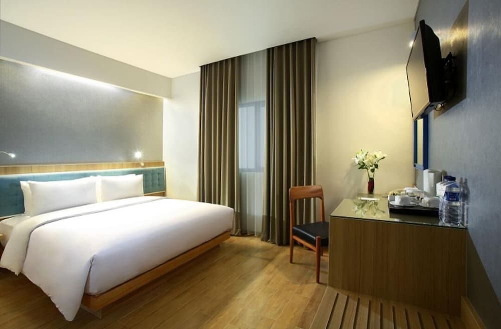 undefined Hotel Santika Kelapa Gading 3