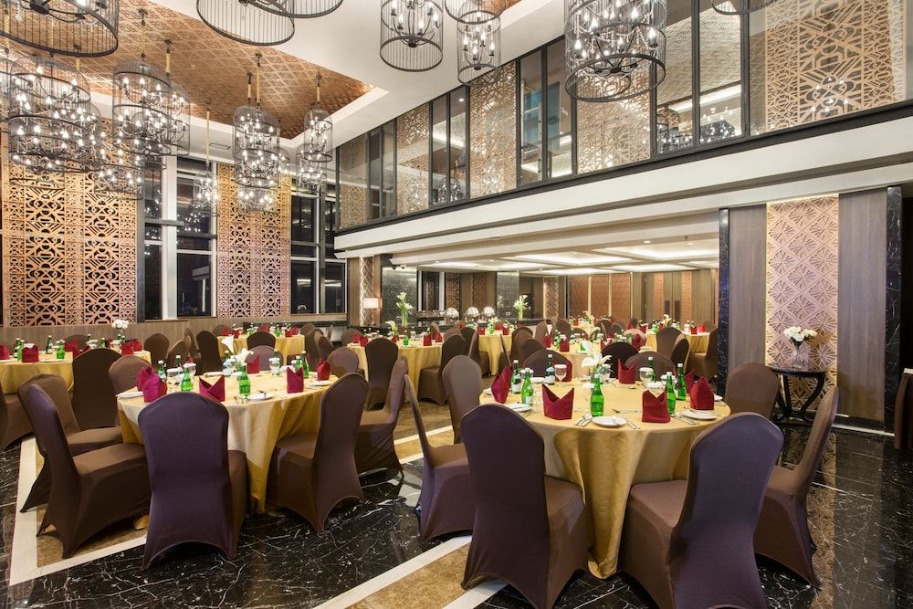 undefined Hotel GranDhika Iskandarsyah 10