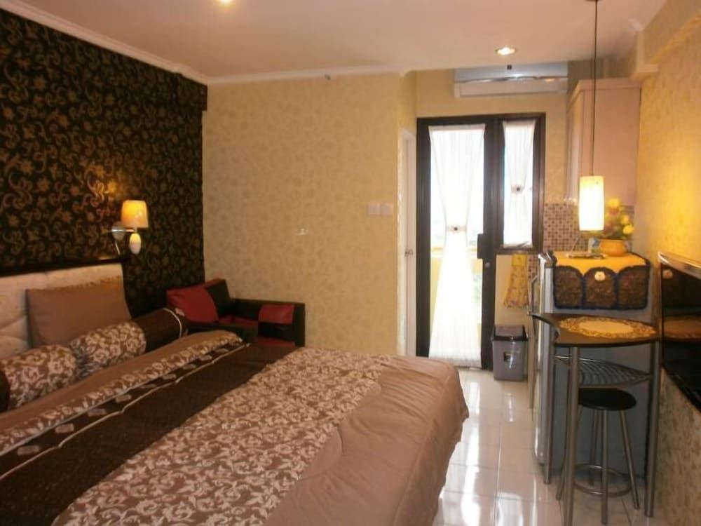 undefined Hajjah Ririn's Kebagusan City 4