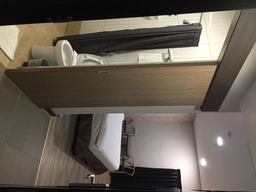 undefined Eatern Hotel 3