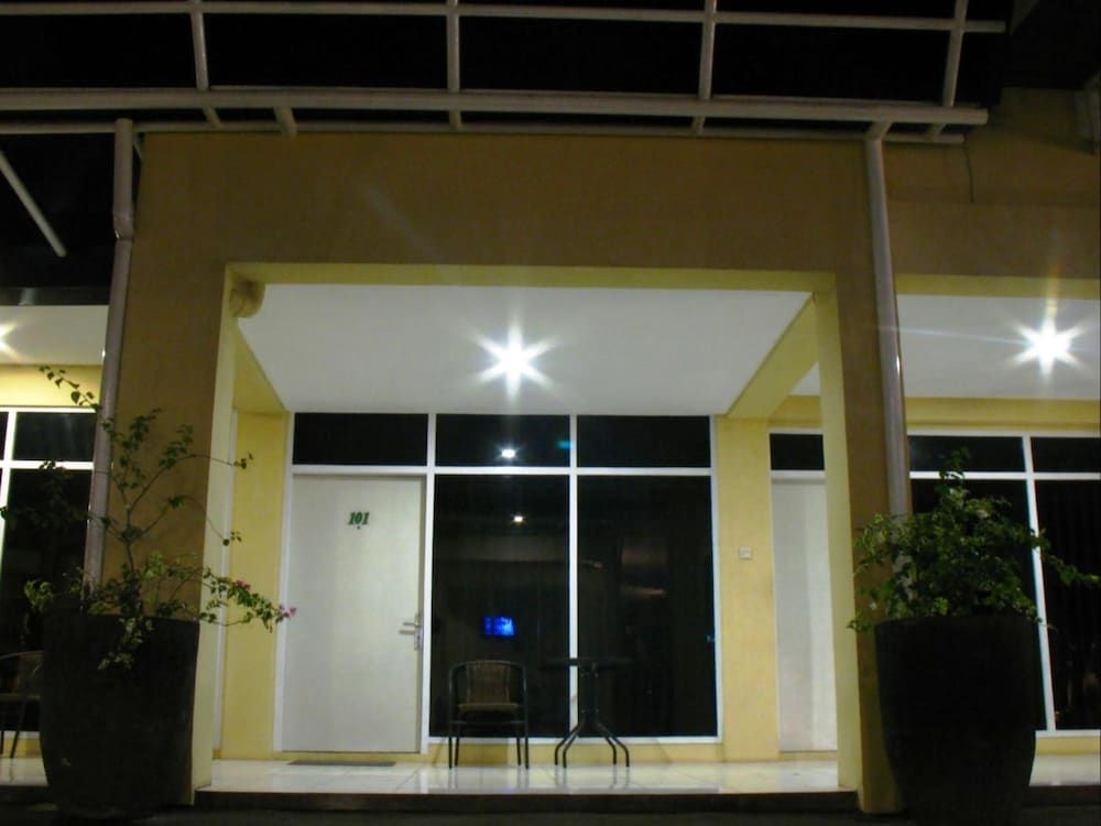 undefined Cengkareng Transit Hotel 7