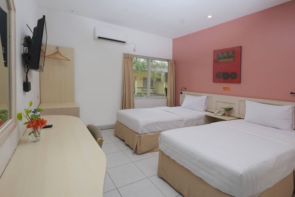 Cengkareng Transit Hotel Superior Room 3