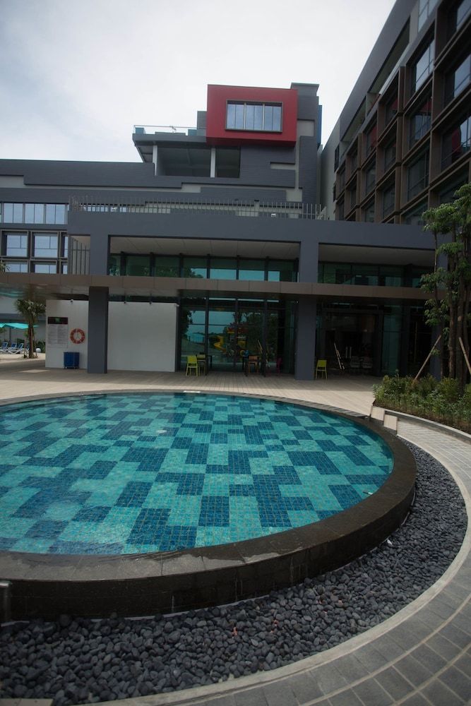 undefined Ibis Styles Batam Nagoya 7