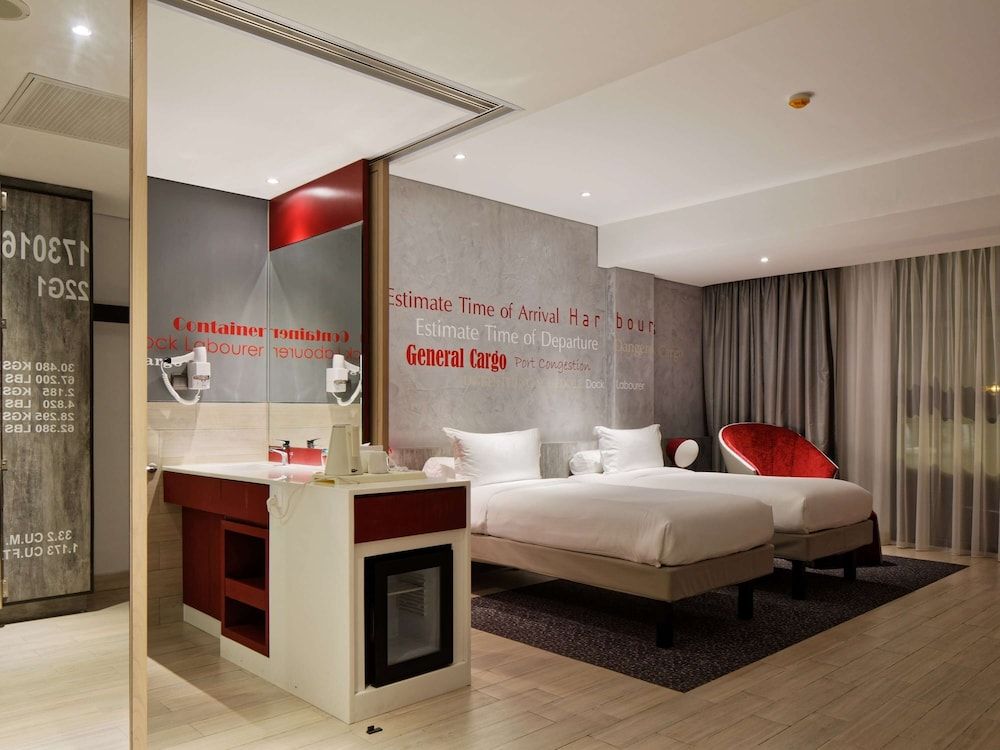 undefined Ibis Styles Batam Nagoya 5