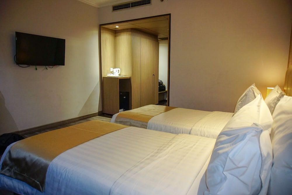 undefined Orchardz Hotel Industri 10