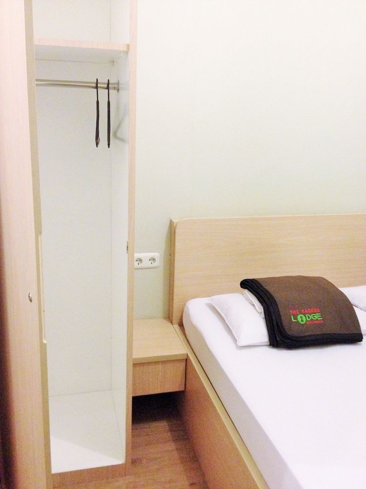 The Packer Lodge - Hostel Double Room, Shared Bathroom 4