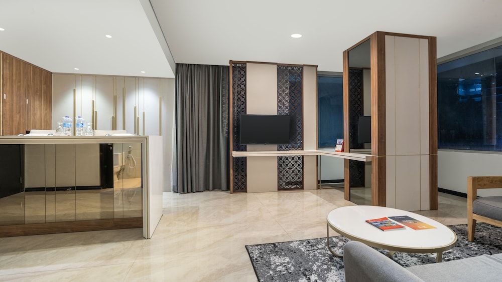 Swiss-Belexpress Jayapura Express Super Suite Double 4