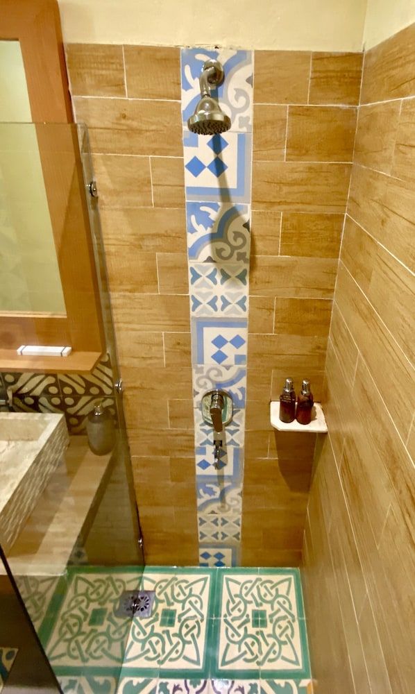 La Bella - Hotel Villa & Spa Deluxe Room, 1 Queen Bed, Resort View 8