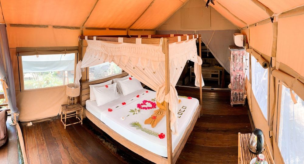 La Cocoteraie Ecolodge- Glamping Luxury Tent, 1 Bedroom, Private Bathroom 2