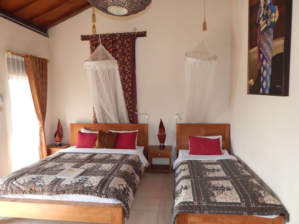 Alamanda Family Villas & Pool Superior Room, 1 Bedroom, Garden View 2