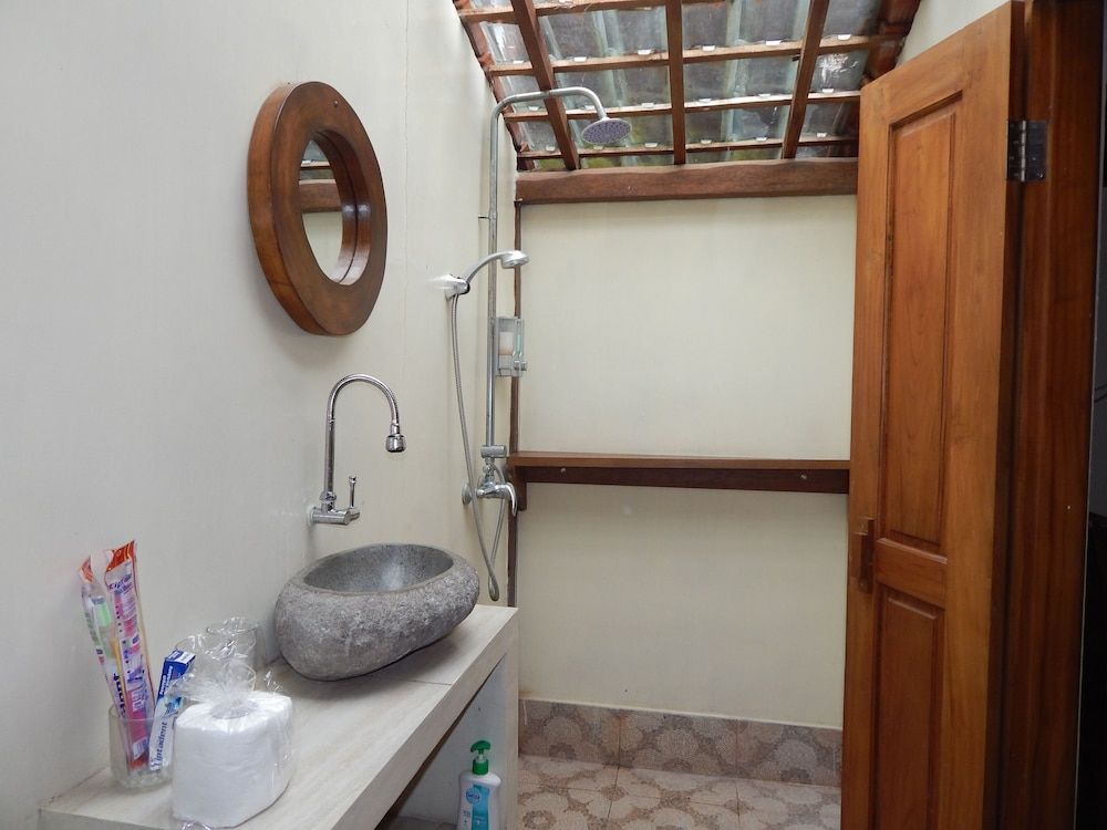 Alamanda Family Villas & Pool Family Villa, 2 Bedrooms, Garden View 8