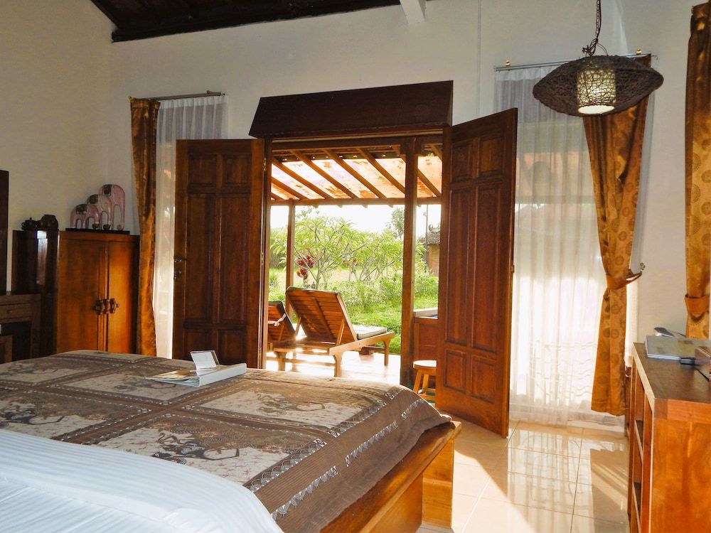 Alamanda Family Villas & Pool Superior Room, 1 Bedroom, Garden View