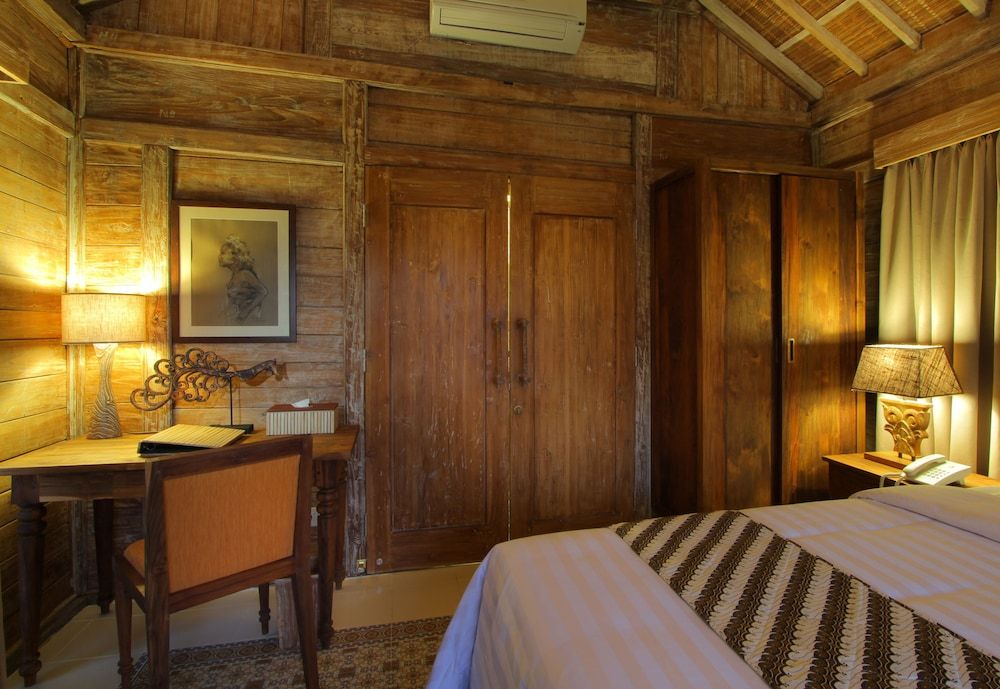 Suarti Boutique Village Deluxe Room 11