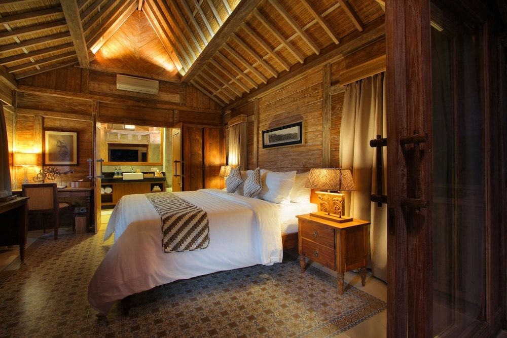 Suarti Boutique Village Deluxe Room 5