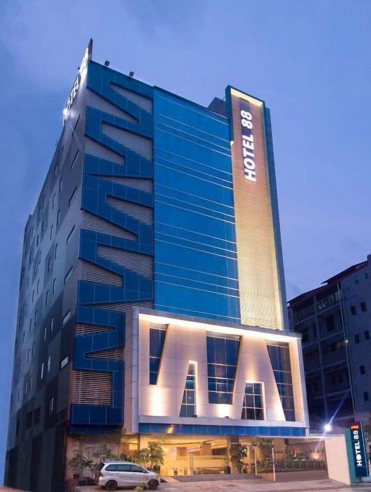 undefined Hotel 88 Mangga Besar 62 by WH 3